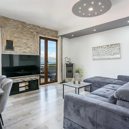 With A Parking Space Mastrinka, Ciovo - 4324 Trogir