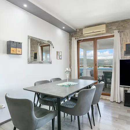 With A Parking Space Mastrinka, Ciovo - 4324 Trogir