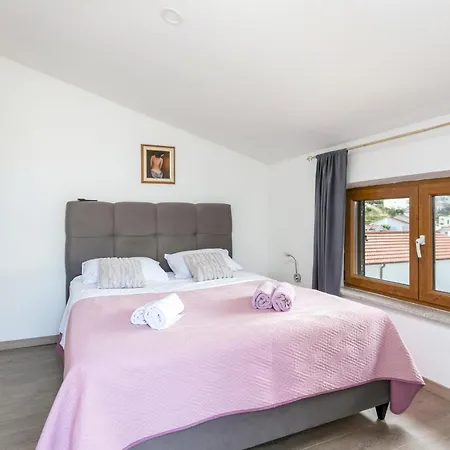 With Parking Space Mastrinka, Ciovo - 4324